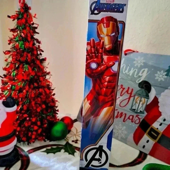 Marvel Avengers Iron Man Titan Hero Series - Picture 4 of 5